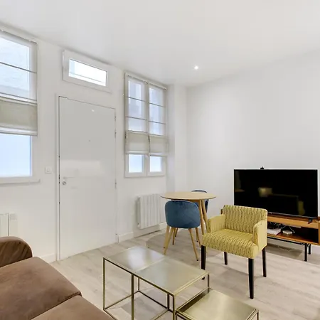Pick A Flat's In Batignolles - Passage Cardinet * Parigi